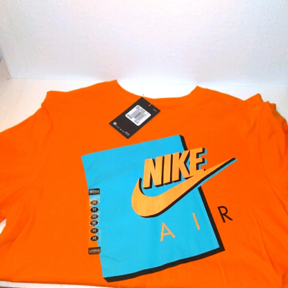 Nike Tee